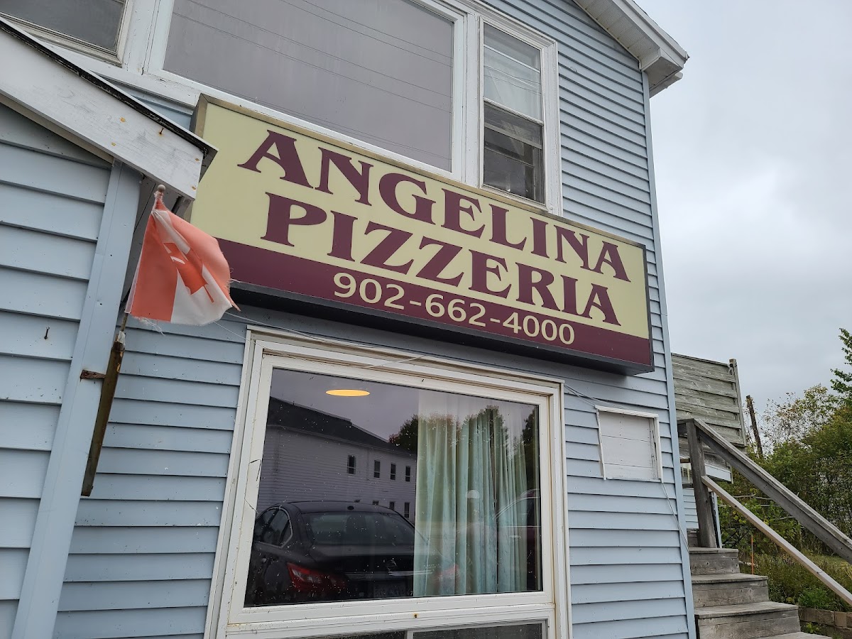 Angelina’s pizzeria
