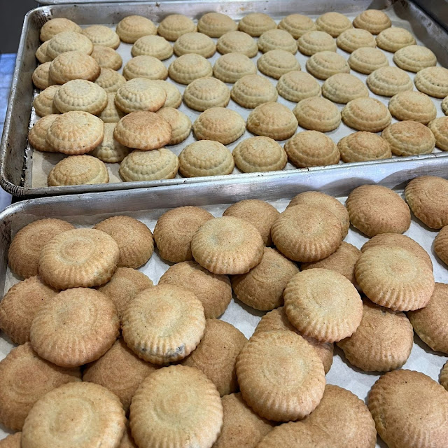 Date Filled Ka'AK Shortbread Biscuits