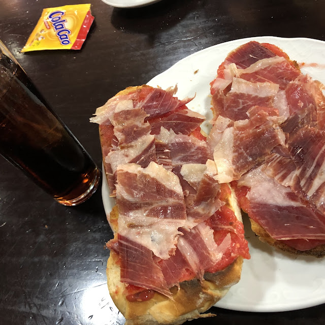 Entera Tomate Aceite Y Jamón