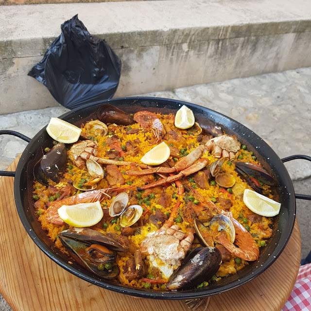 Paella Mixta