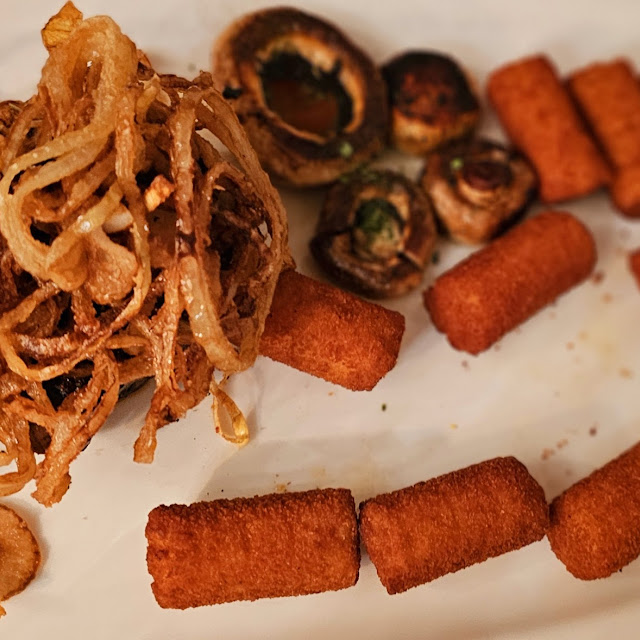 Filet Steak Mit Zwiebeln