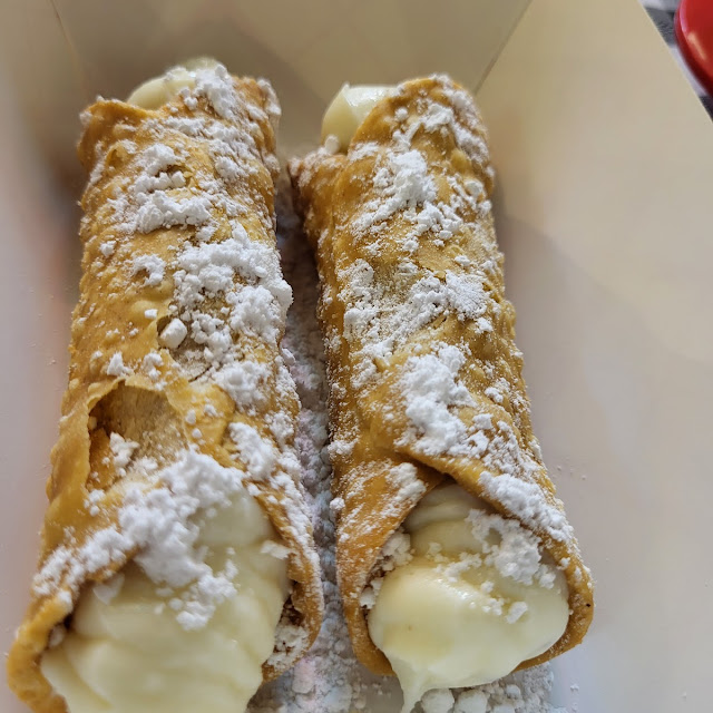 Cannoli
