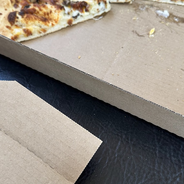 Pizza with White Sauce and Garlic
