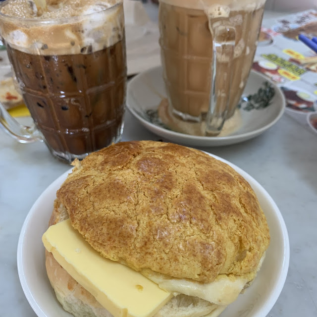 菠蘿包