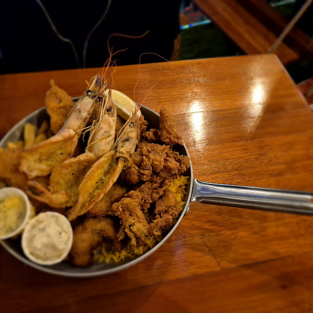 Tsunami Seafood Platter