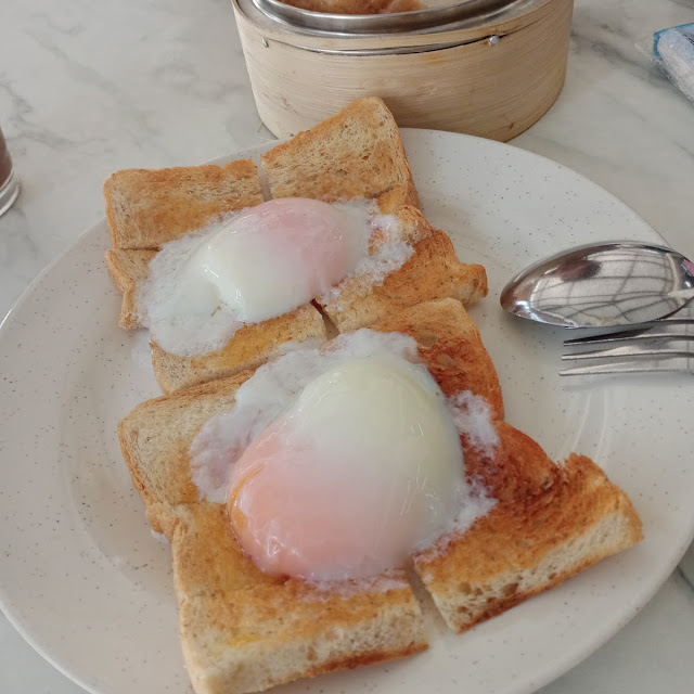 Half Boil Kampung Egg Toast