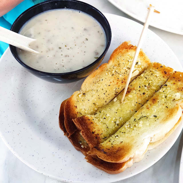 Garlic Bread & Mushroom Soup Kaya & Butter Steam Bread