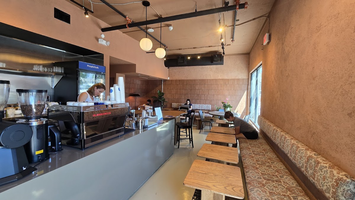 PeopleTalk Coffee & Wine