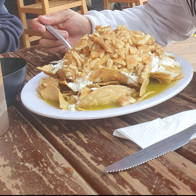 Chilaquiles Con Milanesa Pollo