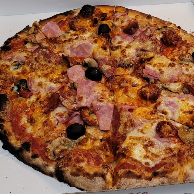 Pizza Speziale