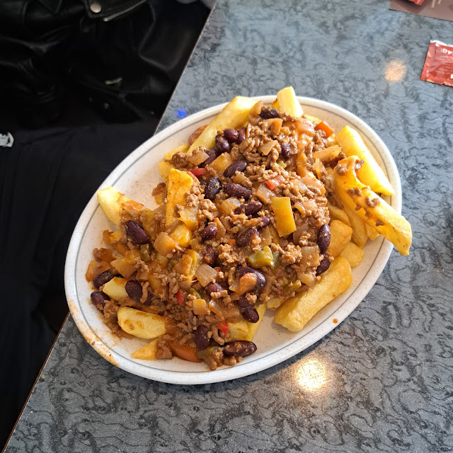 Chilli Con Carne and Chips