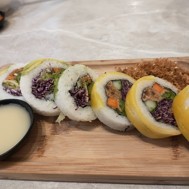 Vegetarian Meat Floss Sushi Roll