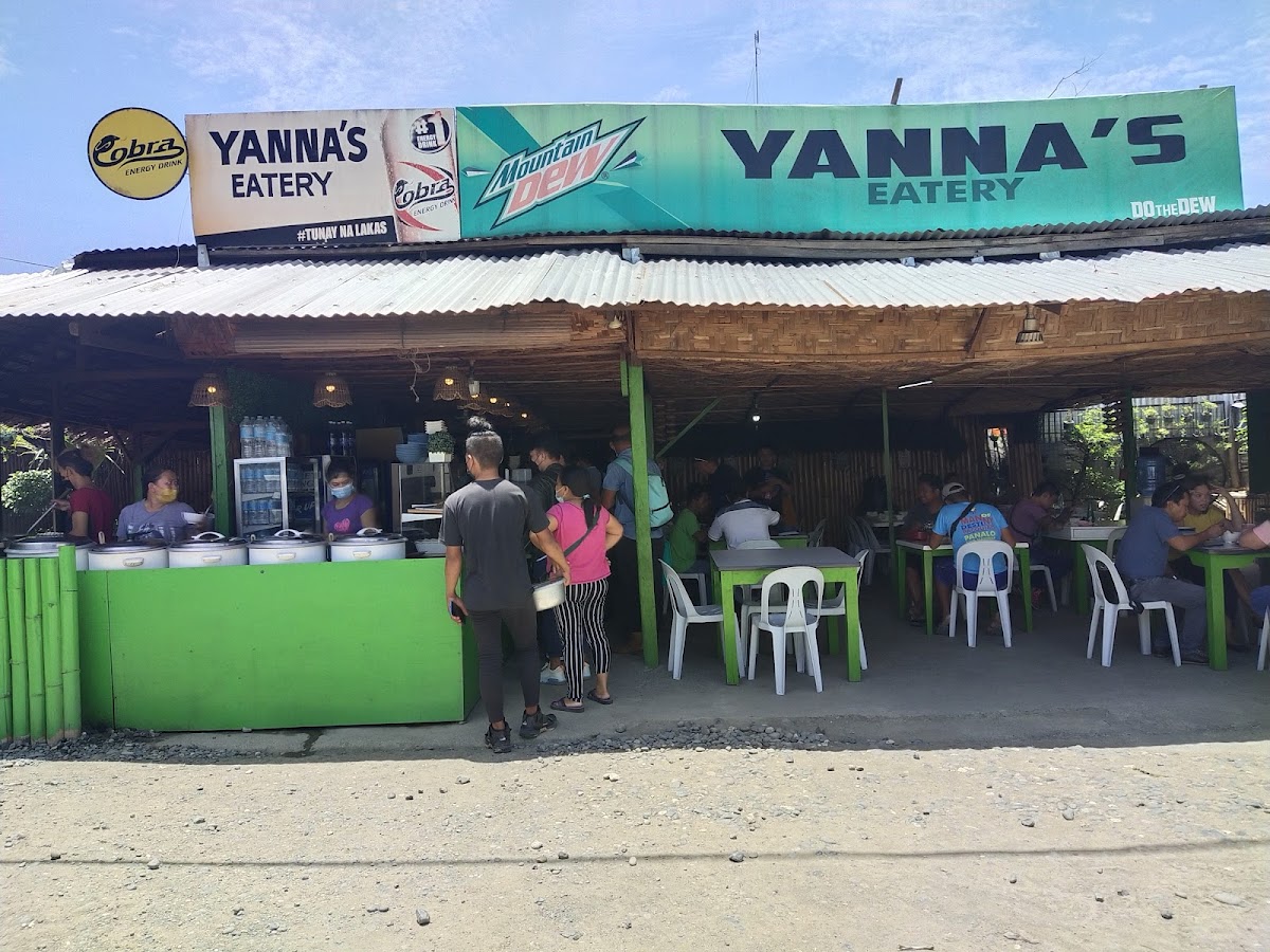 Yanna's Eatery