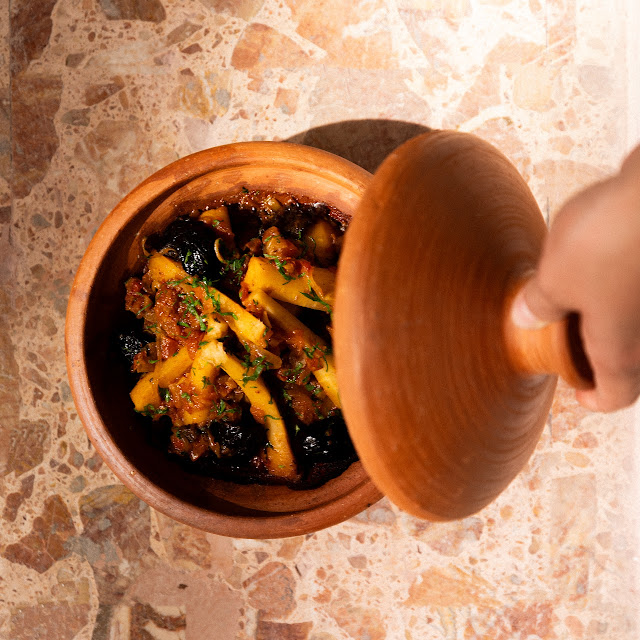 Tajine de Poulpe Carotte Pois Chiches Coriandre