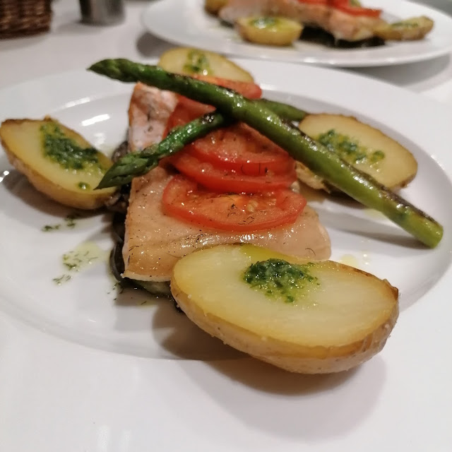 Salmon Al Horno Con Verduras