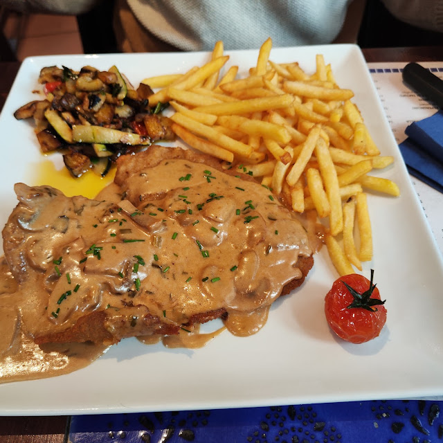 Escalope A La Crema De Champiñones