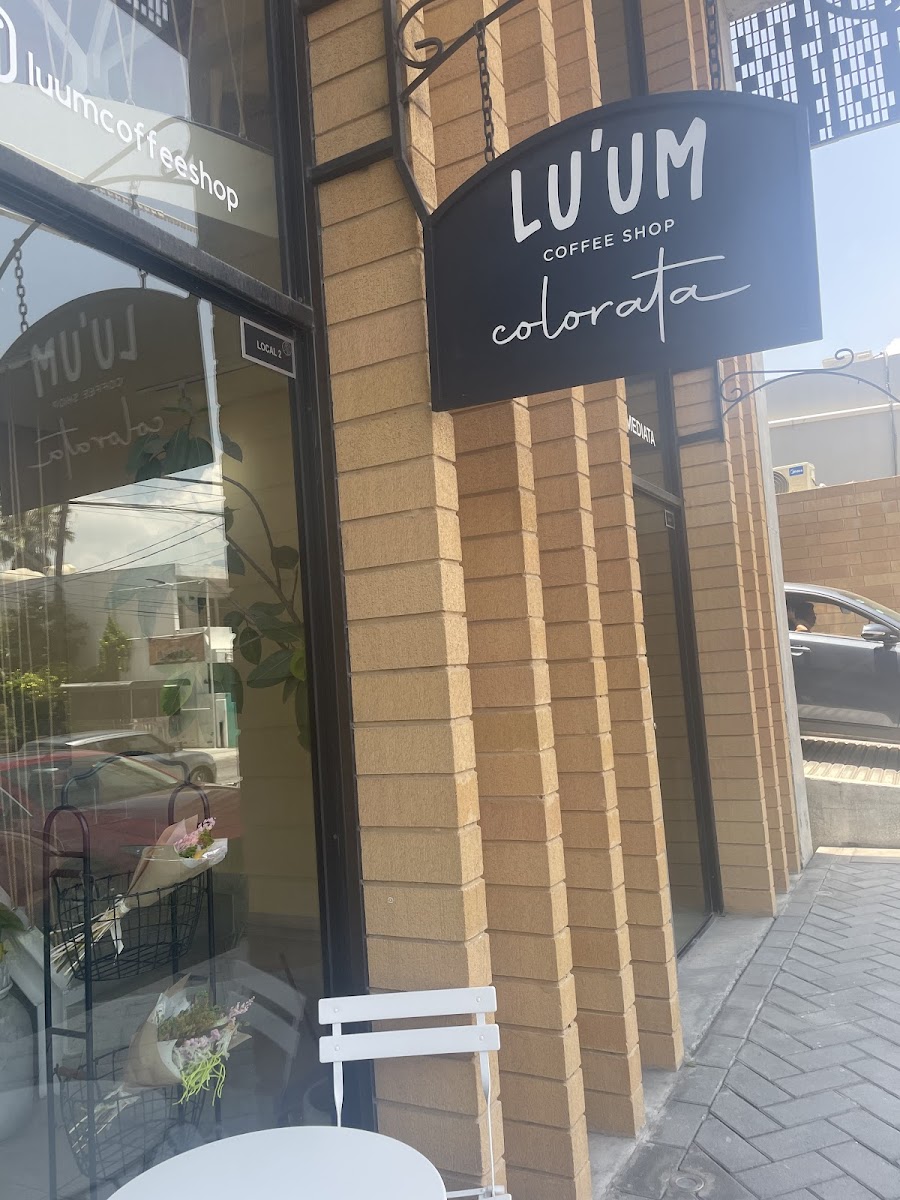 Lu’um Coffee Shop