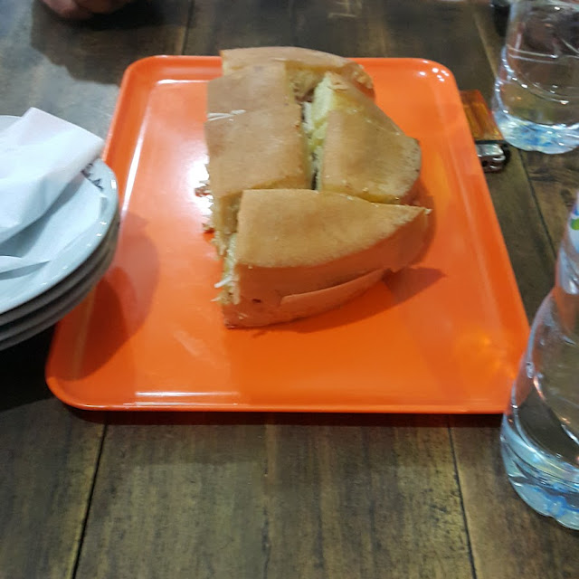 Martabak Manis Keju