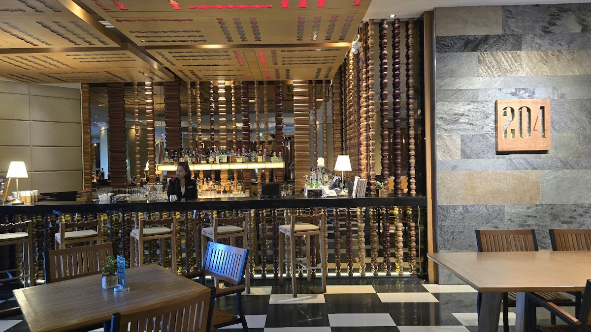 204 Bistro