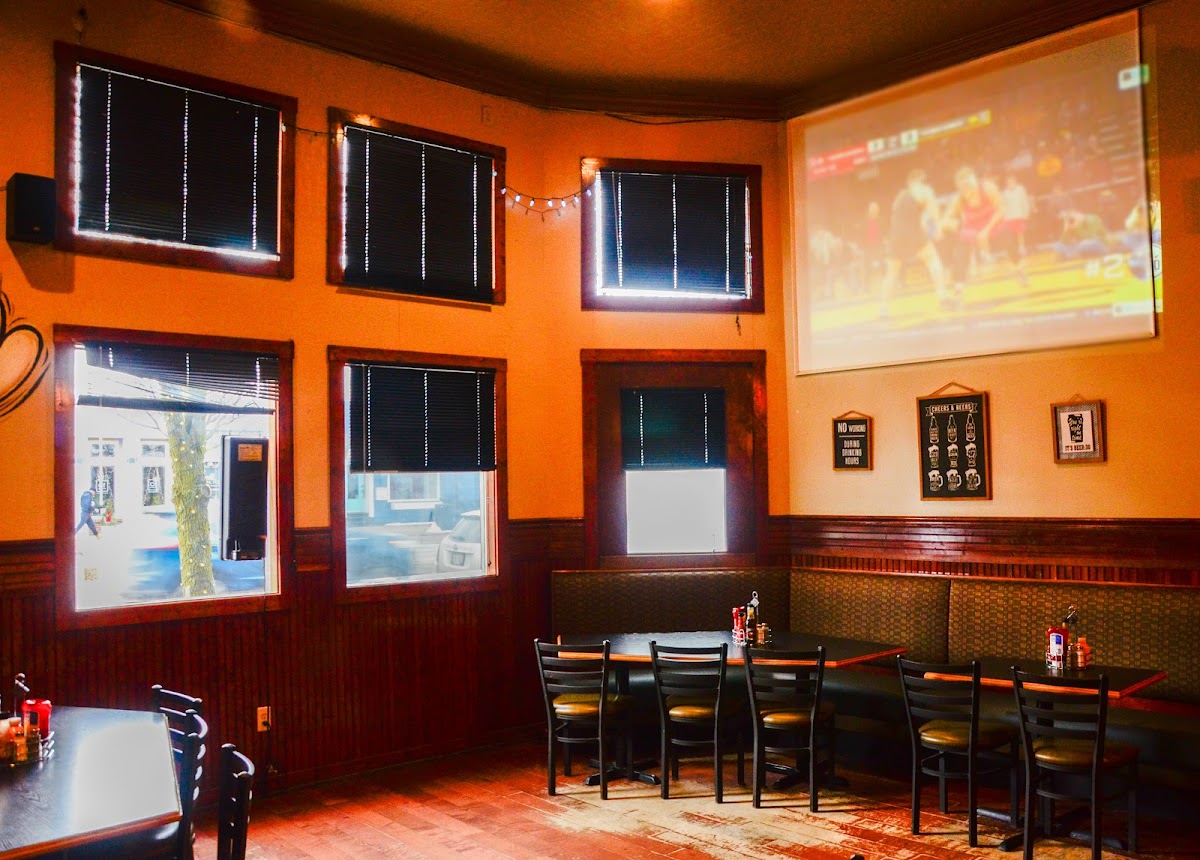 Williamston Pub & Grill