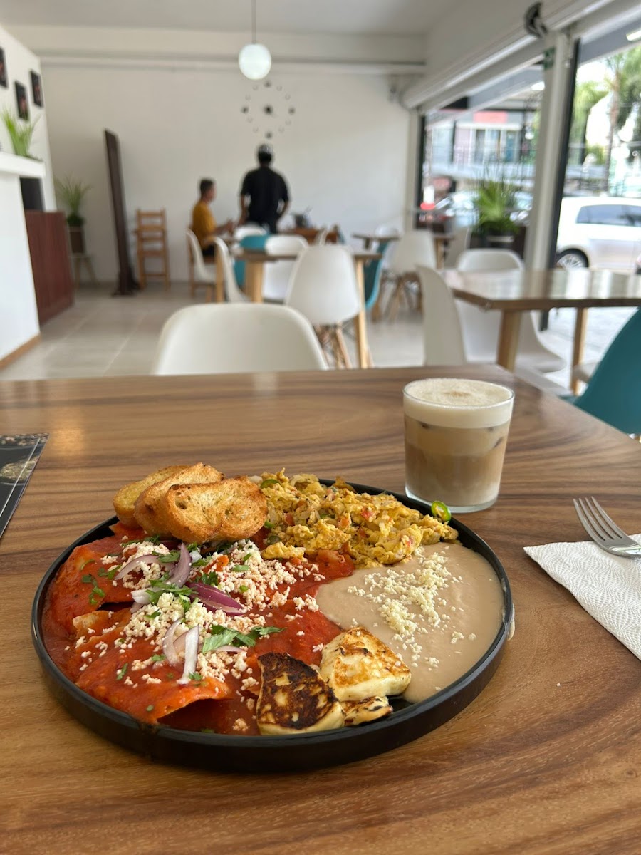 Chilaquilatte