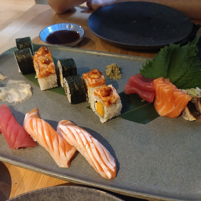 Combinat Sushi I Sashimi