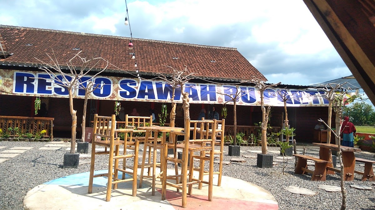 Resto Sawah Bu Parti