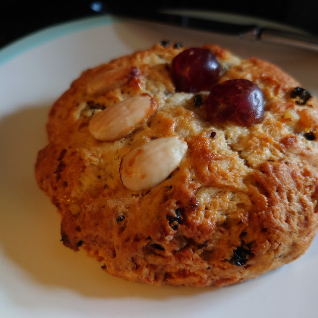 Toasted Currant & Sultana Teacake