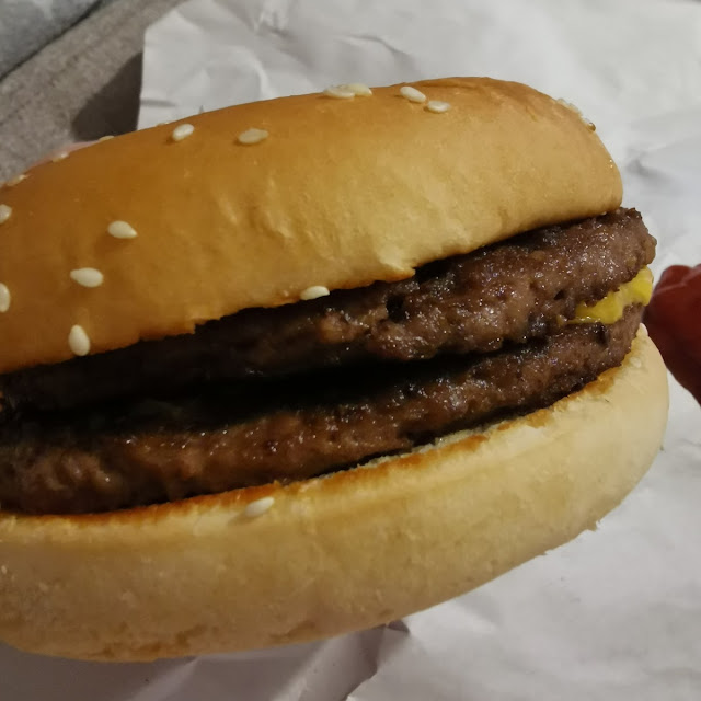 Double Cheeseburger