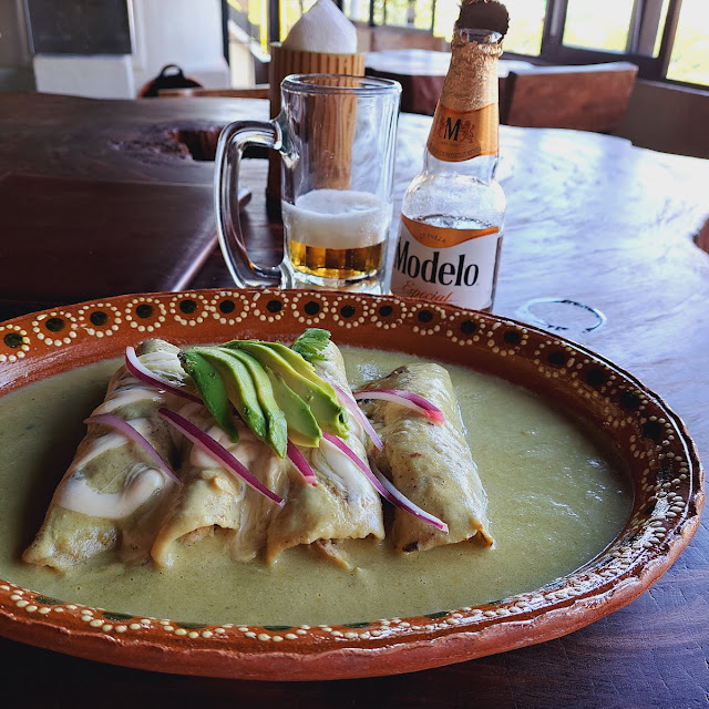 Enchiladas Suizas