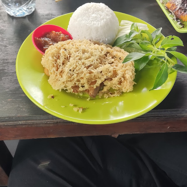 Ayam Goreng