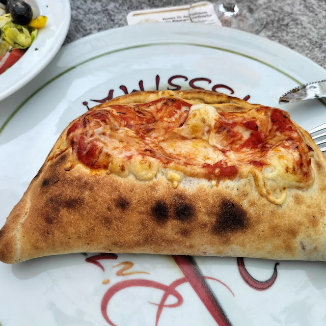 Calzone Klein