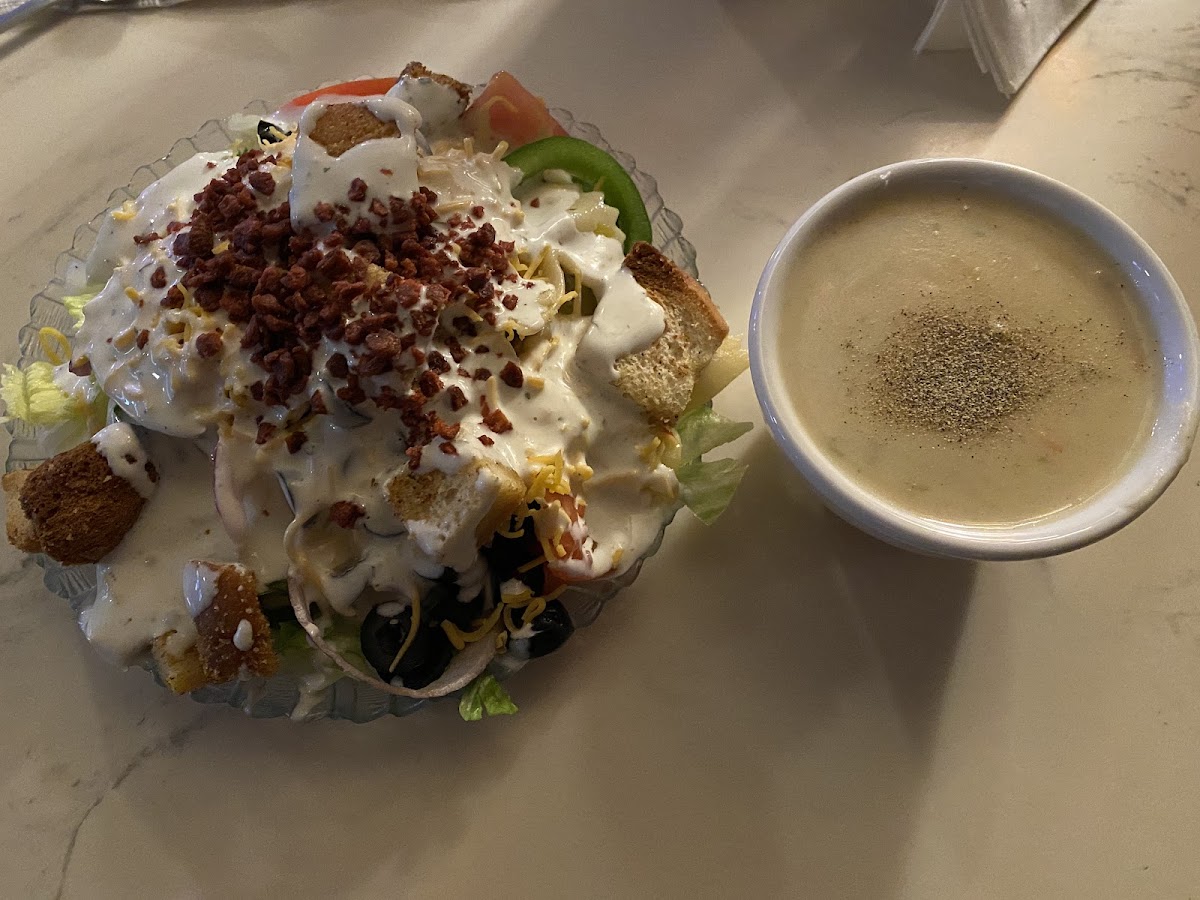 Elk Horn Bar and Grill