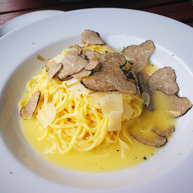 Tagliatelle In Trüffelbutter Mit Trüffel
