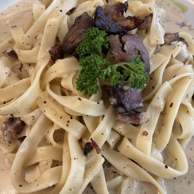 Daging Salai Carbonara