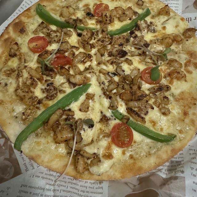 Nelayan Seafood Pizza