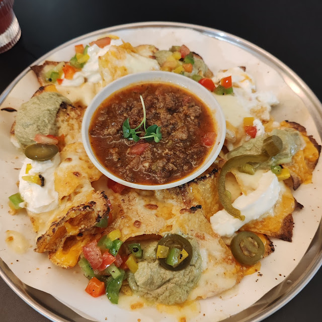 Cheesy Nachos