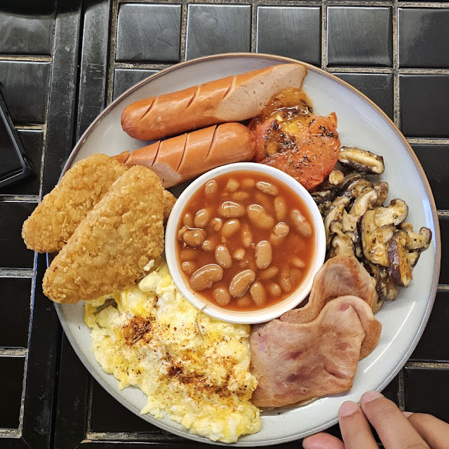 English Breakfast