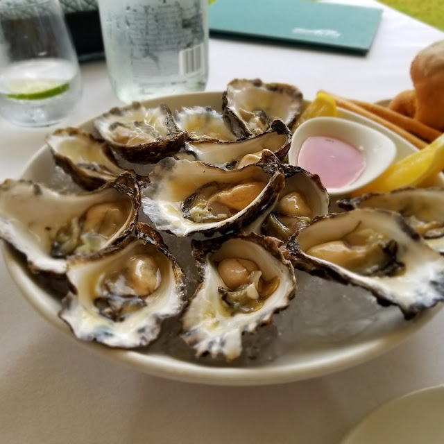 Oysters Naturale