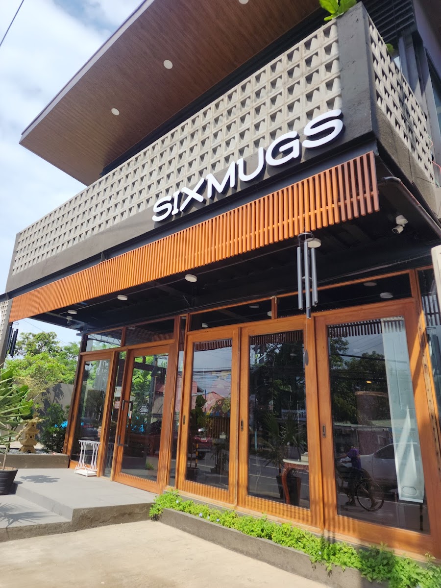 Six Mugs Cafe
