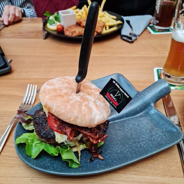Esszeit-burger