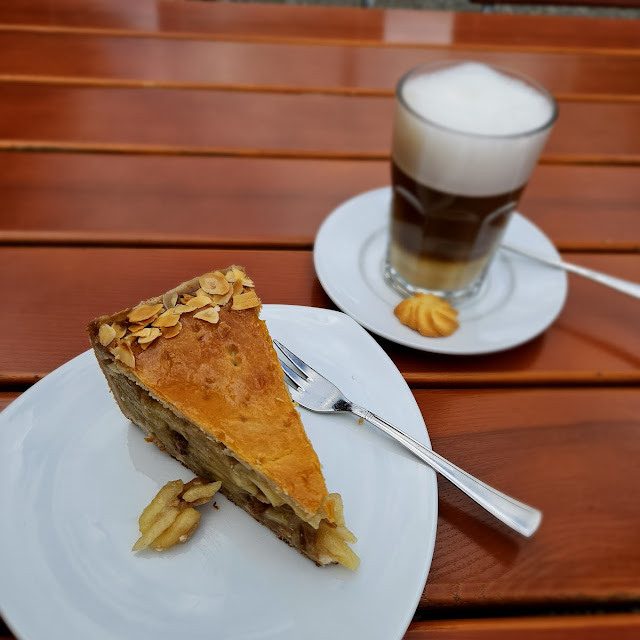 Hafermilch Latte Macchiato