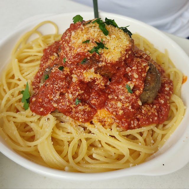 Pasta with Meatballs