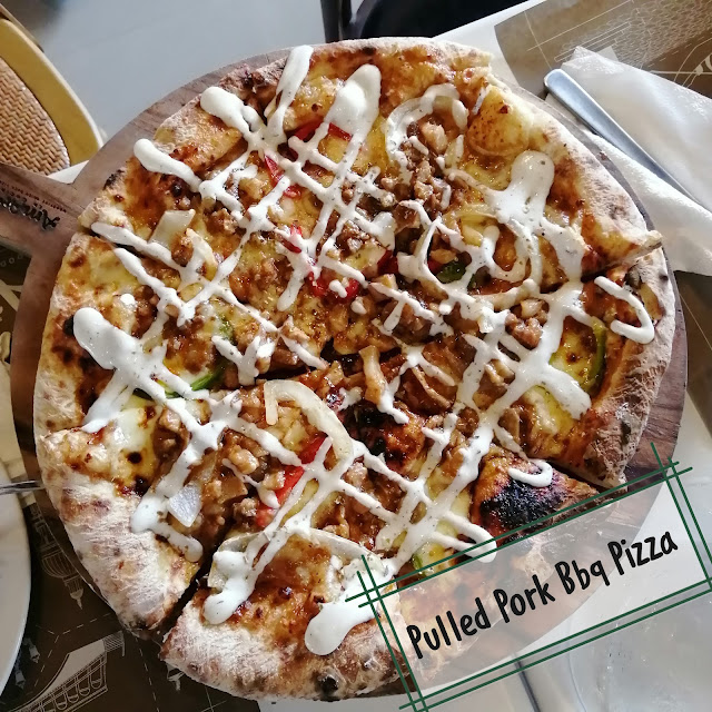Pulled Pork BBQ Chicken Pizza