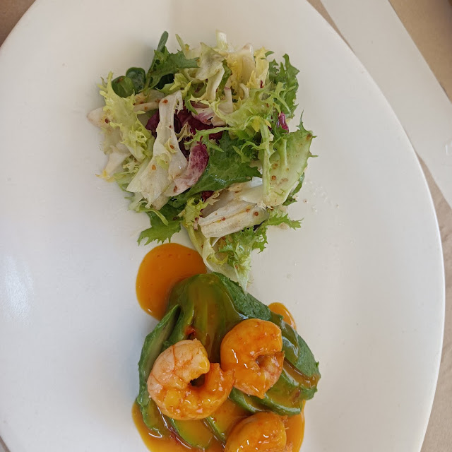 Ensalada de Aguacates Y Langostinos