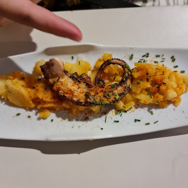 Debería Ser Una Pata de Pulpo Si Se Puede Considerar A Esto Una Pata de Pulpo