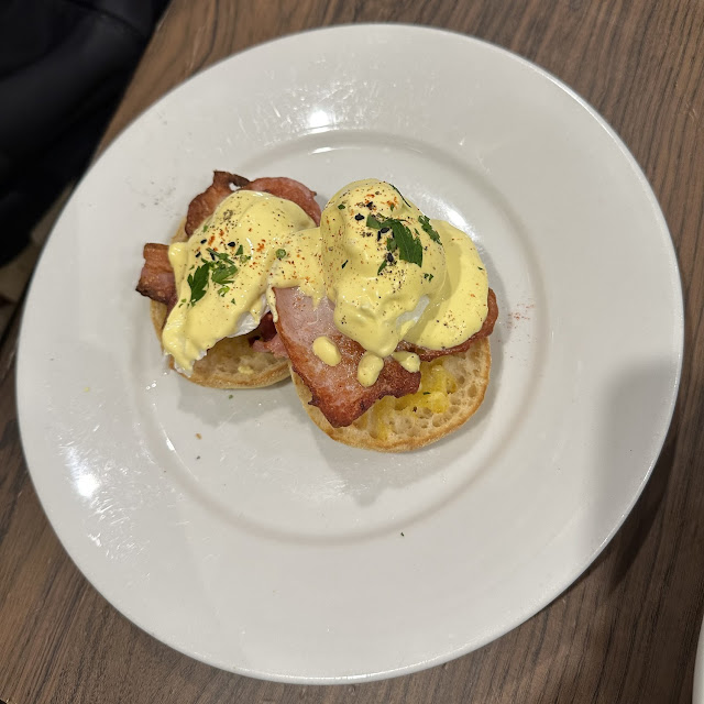 Egg Benedikt