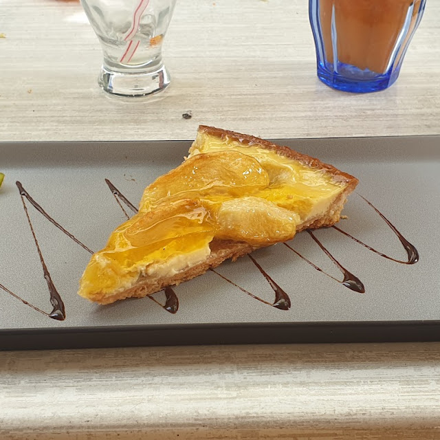 Tarte Au Pomme