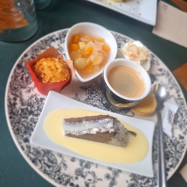 Café Gourmand