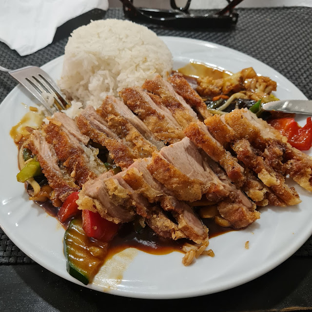 Knusprige Ente In Chop-suey Soße